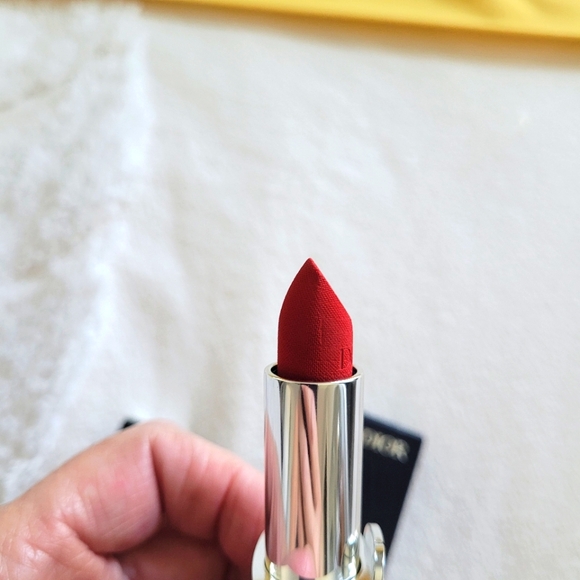 Dior Velvet Red Lipstick Vibrant Classic Shade 999 New Never Used - Picture 4 of 7